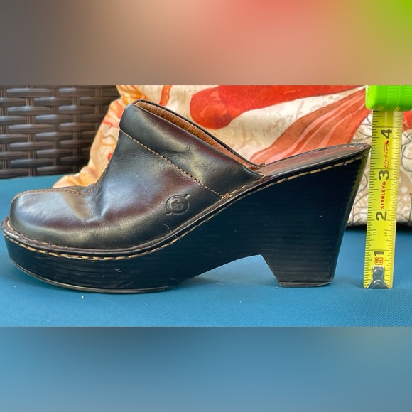 Born Loggia Black Women's Mule Clogs size 7/38 - Picture 15 of 16